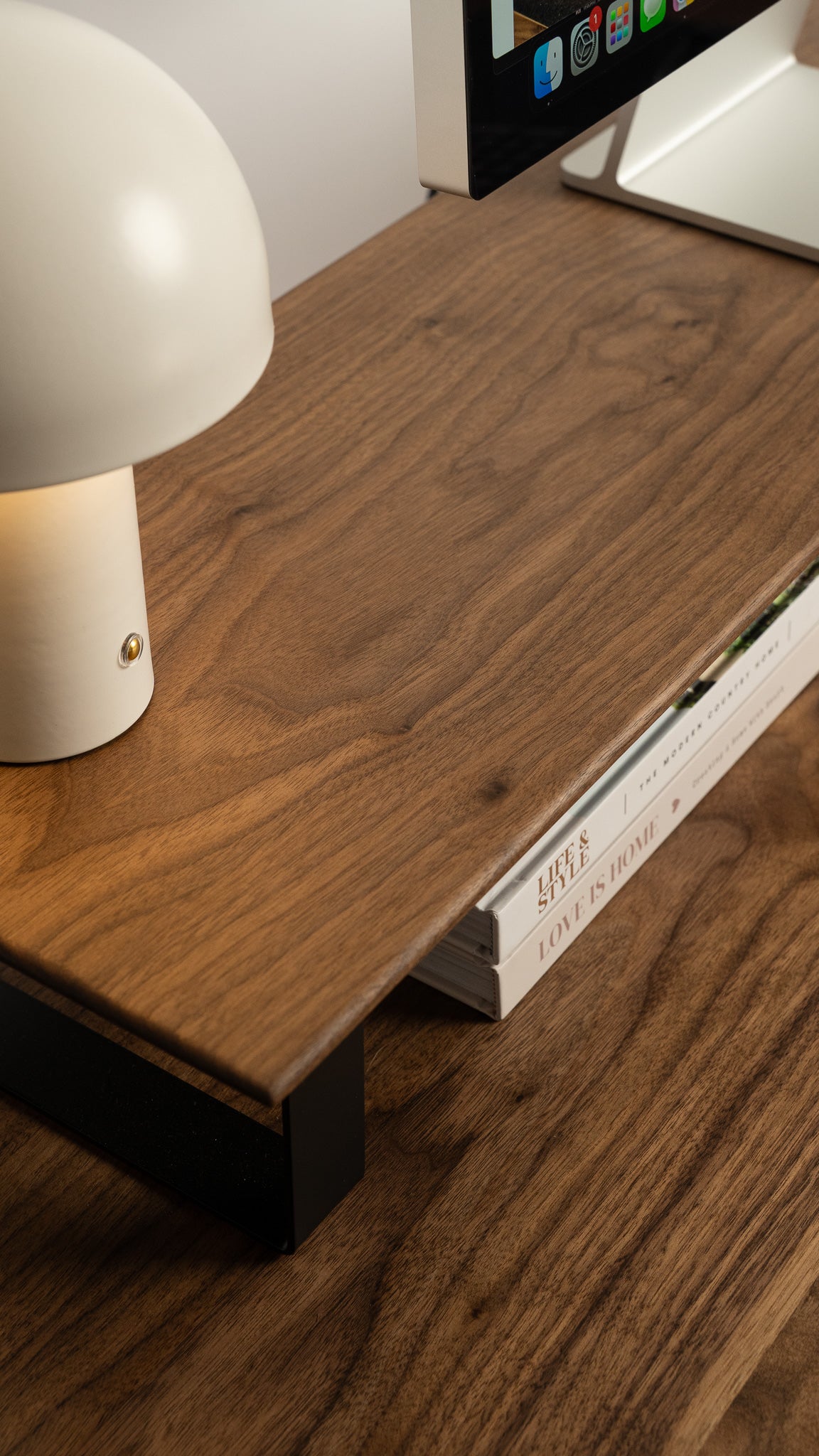 Upwood Pro Standing Desk - Walnut Hardwood Black