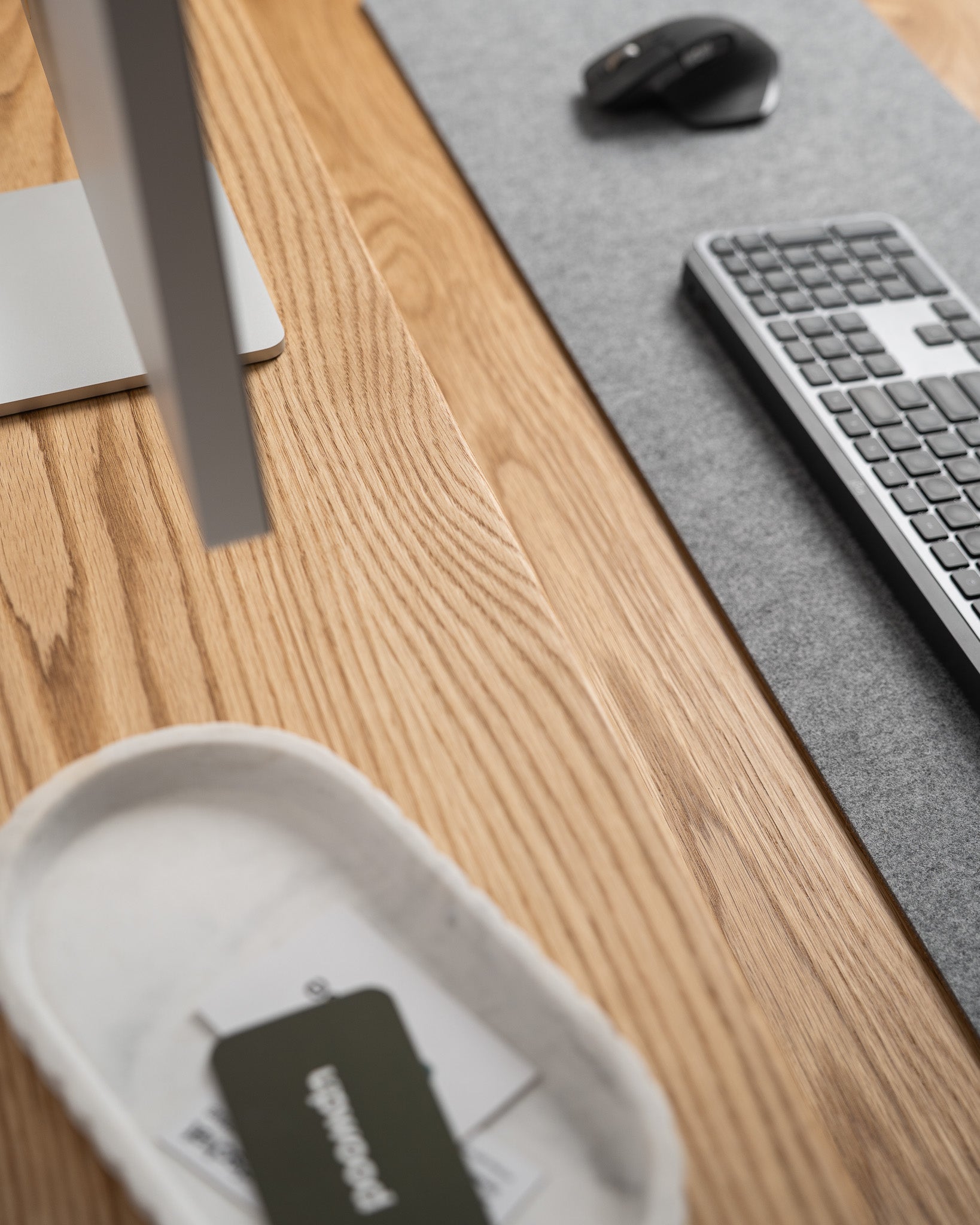 White Oak Monitor Riser