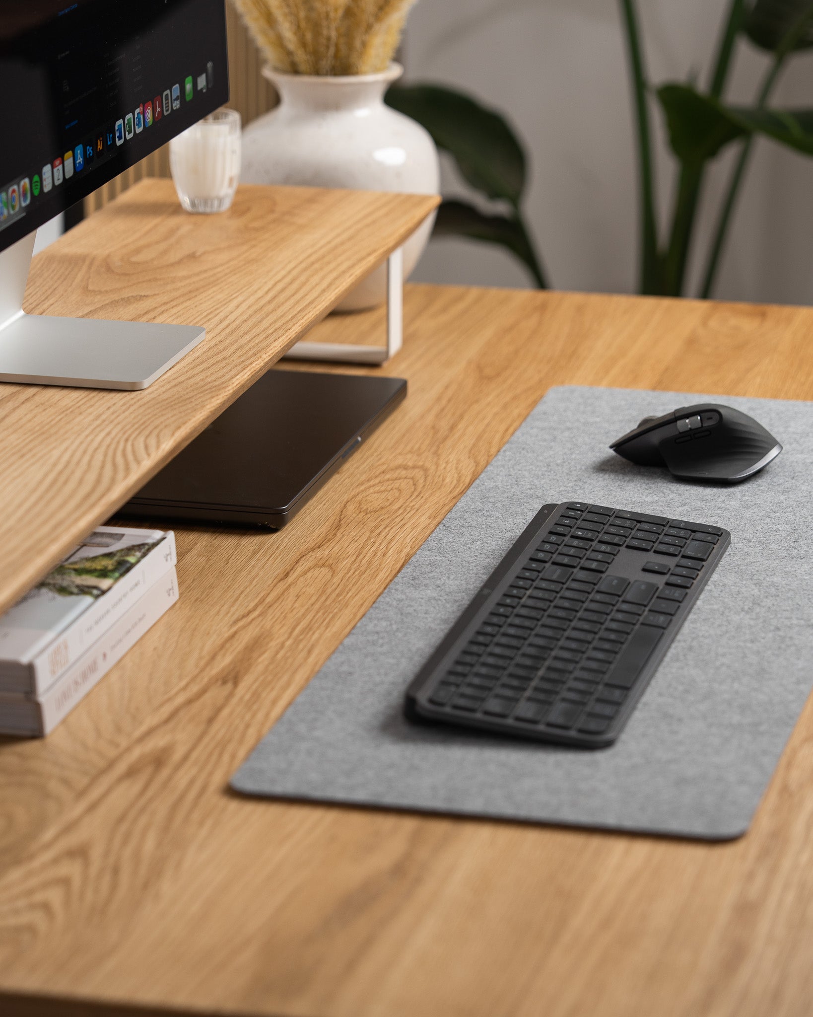 White Oak Monitor Riser