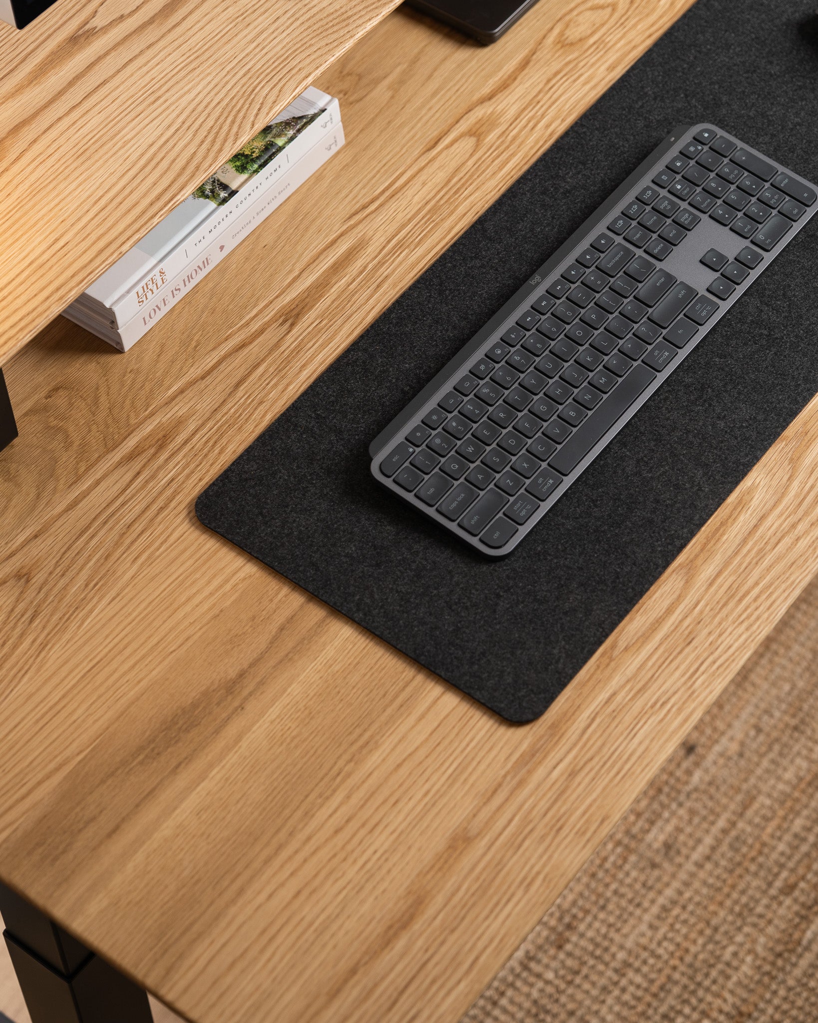 Upwood Pro Standing Desk - White Oak Hardwood Black